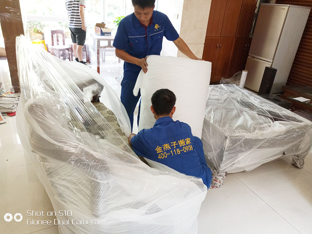 搬家时候如何清理冰箱的污渍
