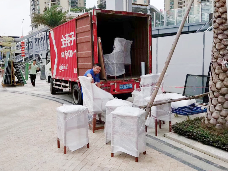 金燕子搬家公司